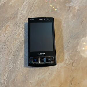 Nokia N Series N95 8GB Smartphone Black Rogers Wireless Slider Design Untested